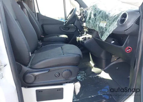 2025 Mercedes-Benz Sprinter 2500 Standard Roof 4-Cyl Diesel Ho z USA, uszkodzony, nr VIN W1Y4NBHY5SP764330